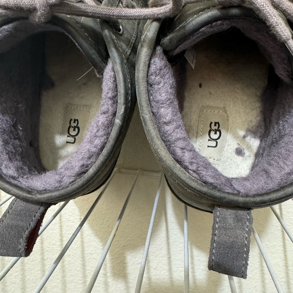 Men’s Uggs - Picture 6 of 7